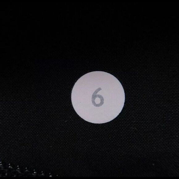 Lululemon Run: Speed Short *Block-It Pocket Grapefruit/Heathered Black | Size 6 - Picture 14 of 14